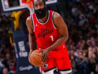 今年会体育官方-詹姆斯回归首秀大放异彩，哈登主场球迷高呼名字